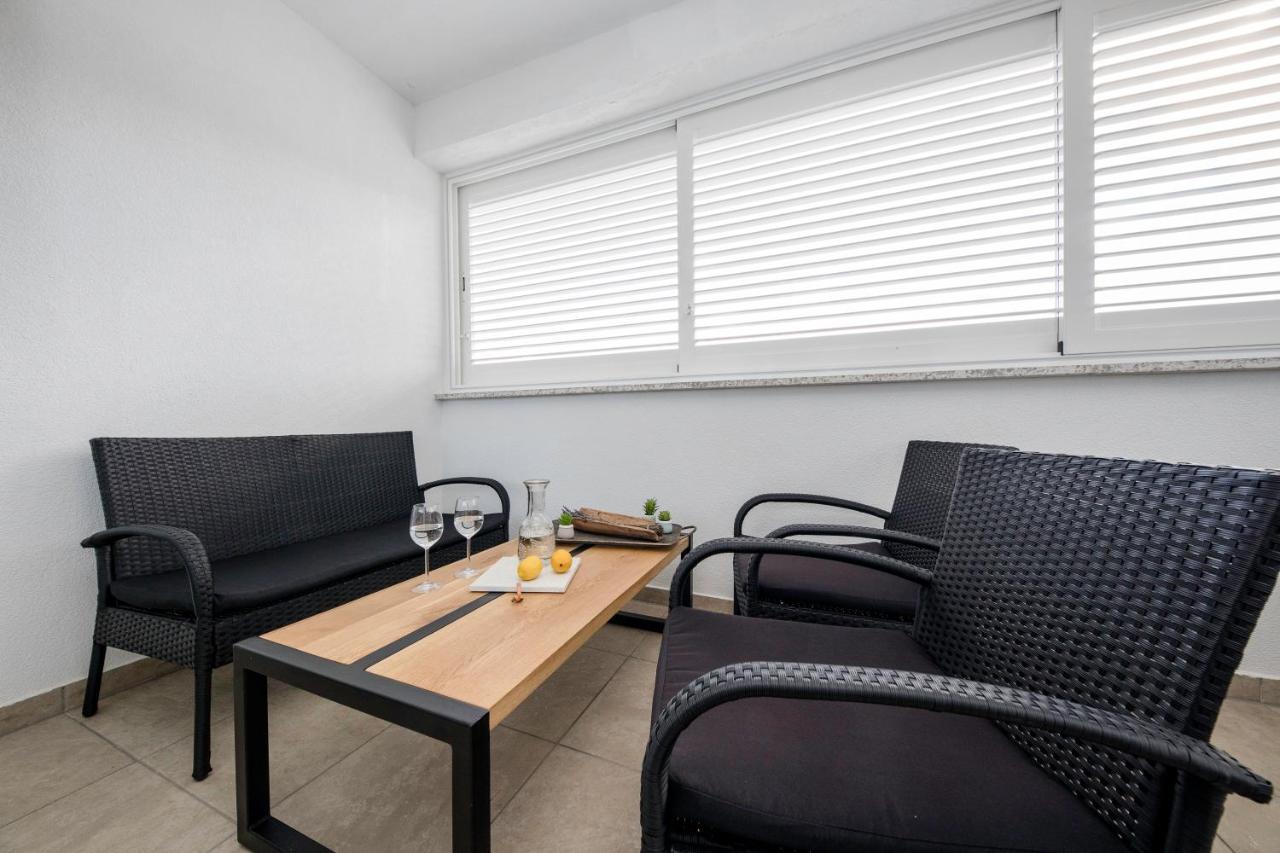 Palit 497/D, Apartment F エクステリア 写真