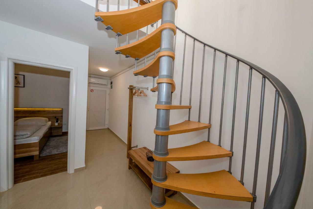 Palit 497/D, Apartment F エクステリア 写真