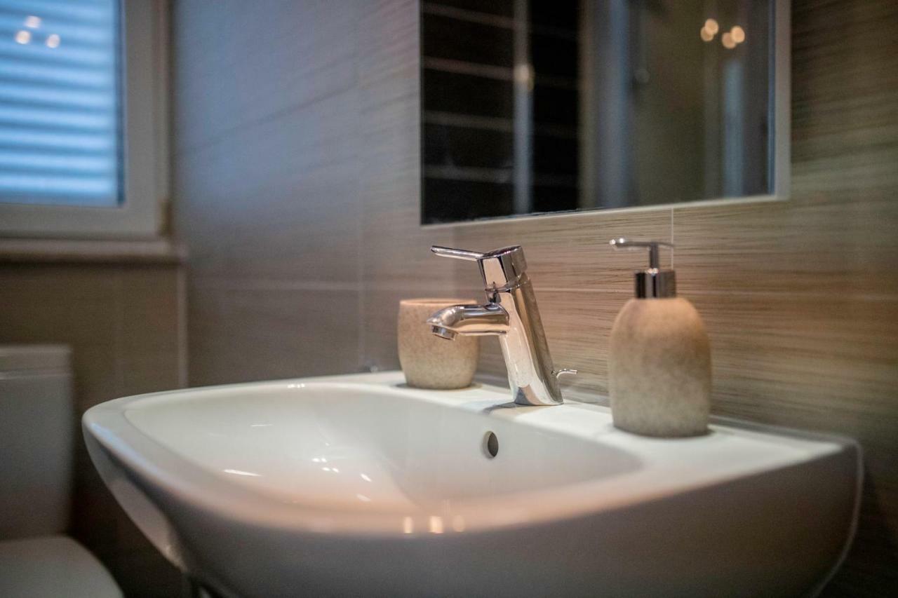 Palit 497/D, Apartment F エクステリア 写真